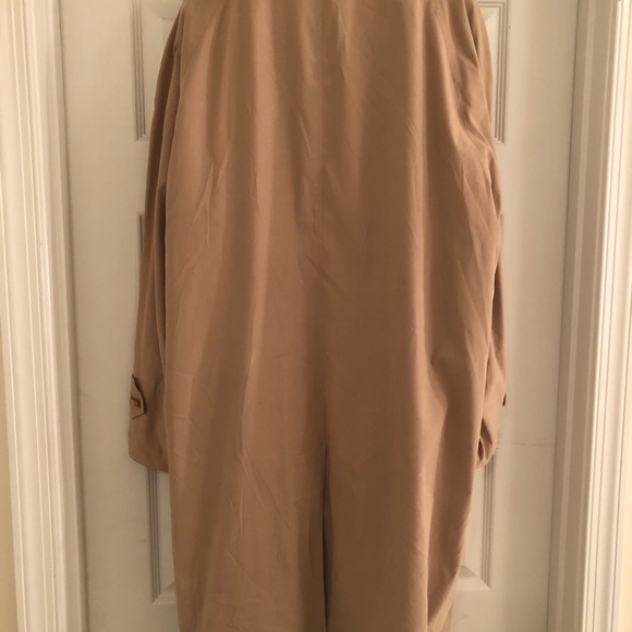 Burberry Trench Coat UK Size 50 - Picture 8 of 8